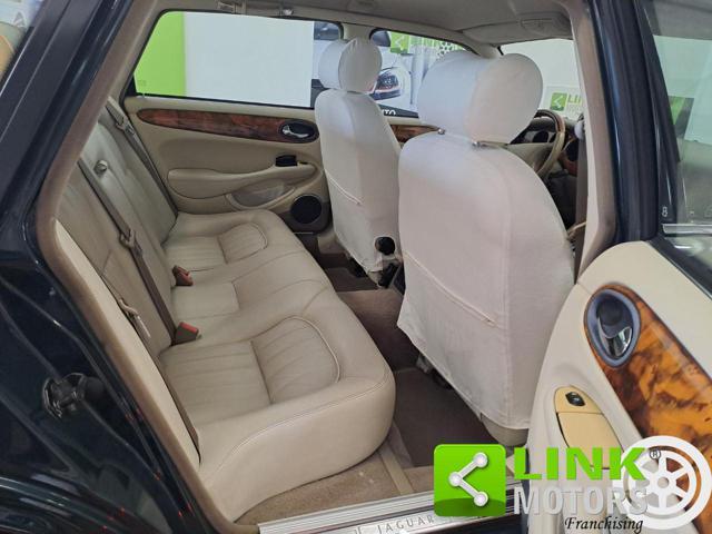 JAGUAR XJ 3.2 cat Executive