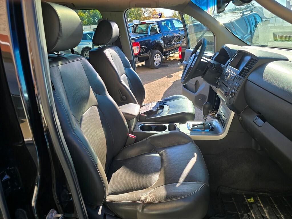 Nissan Navara 3.0 V6 DCI 231CV FATTURABILE!