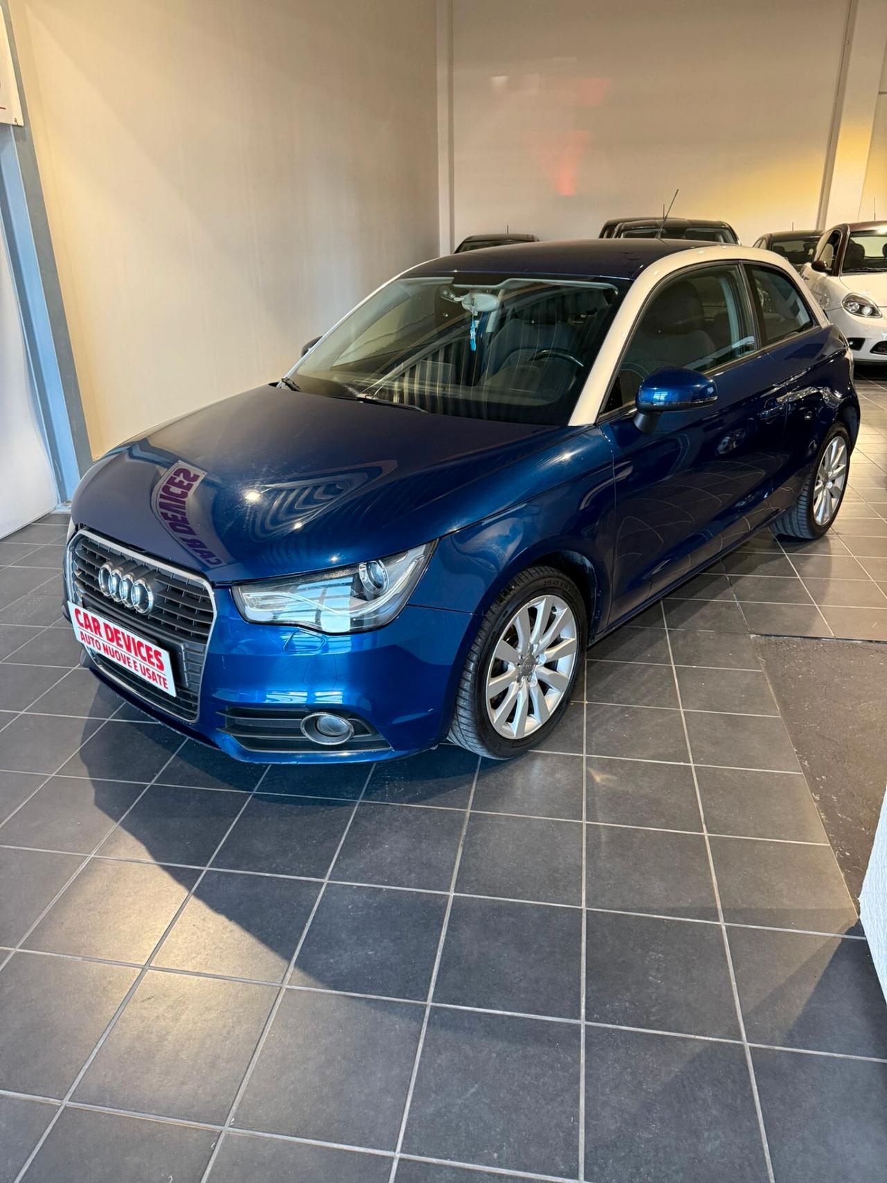 Audi A1 1.6 TDI 105 Cv GARANZIA - NEOPATENTATI