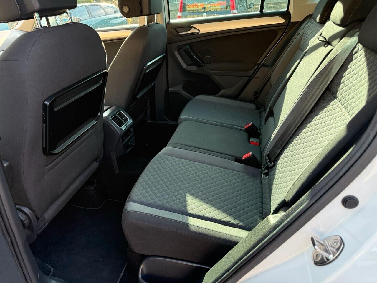 Volkswagen Tiguan 1.6 TDI SCR Business BlueMotion Technology