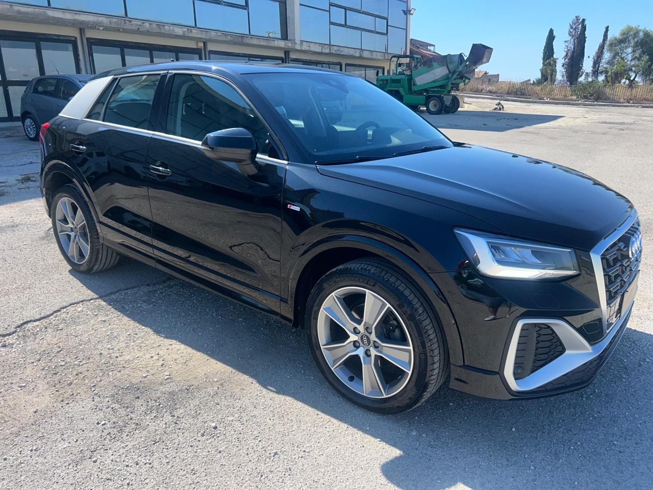 Audi Q2 30 TDI S tronic line Edition