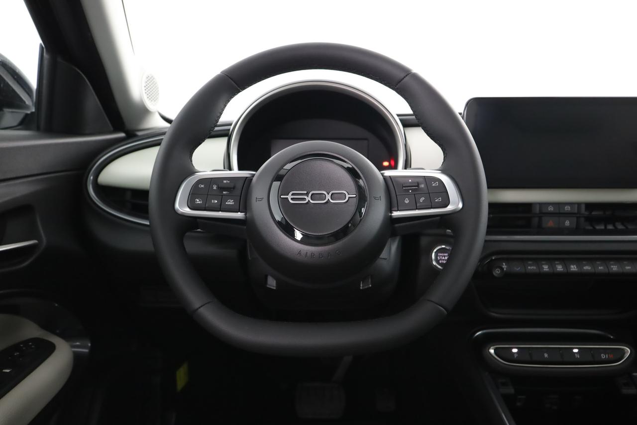 FIAT 600 (2023-->) 600 Hybrid 110 CV DCT MHEV La Prima