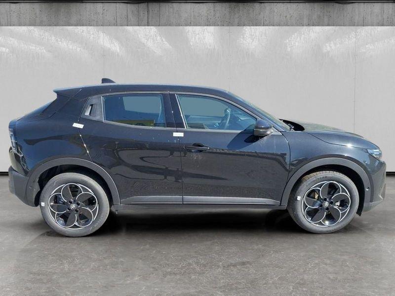 Alfa Romeo Junior 1.2 ibrida 145cv edct6