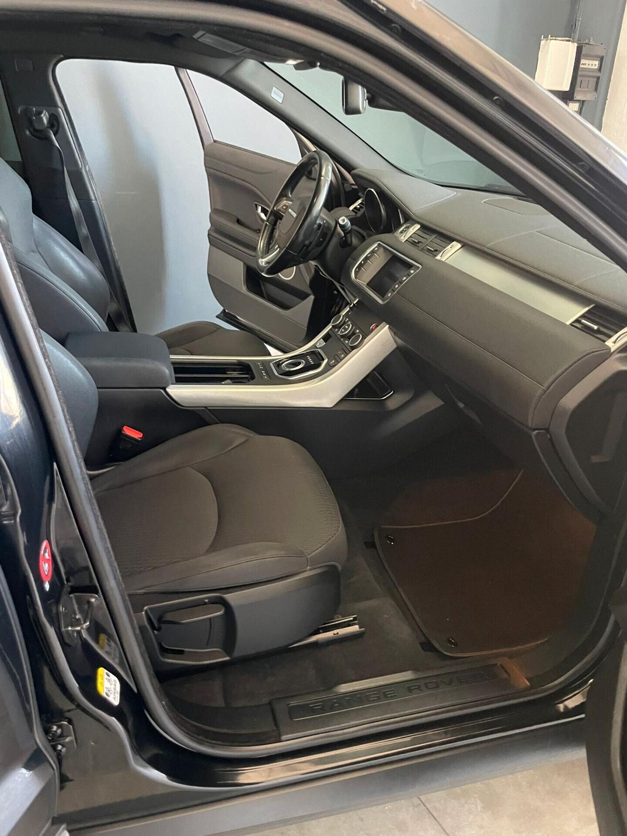 Land Rover Evoque 2.0 TD4 150 CV 5p. HSE Dynamic GANCIO TRAINO