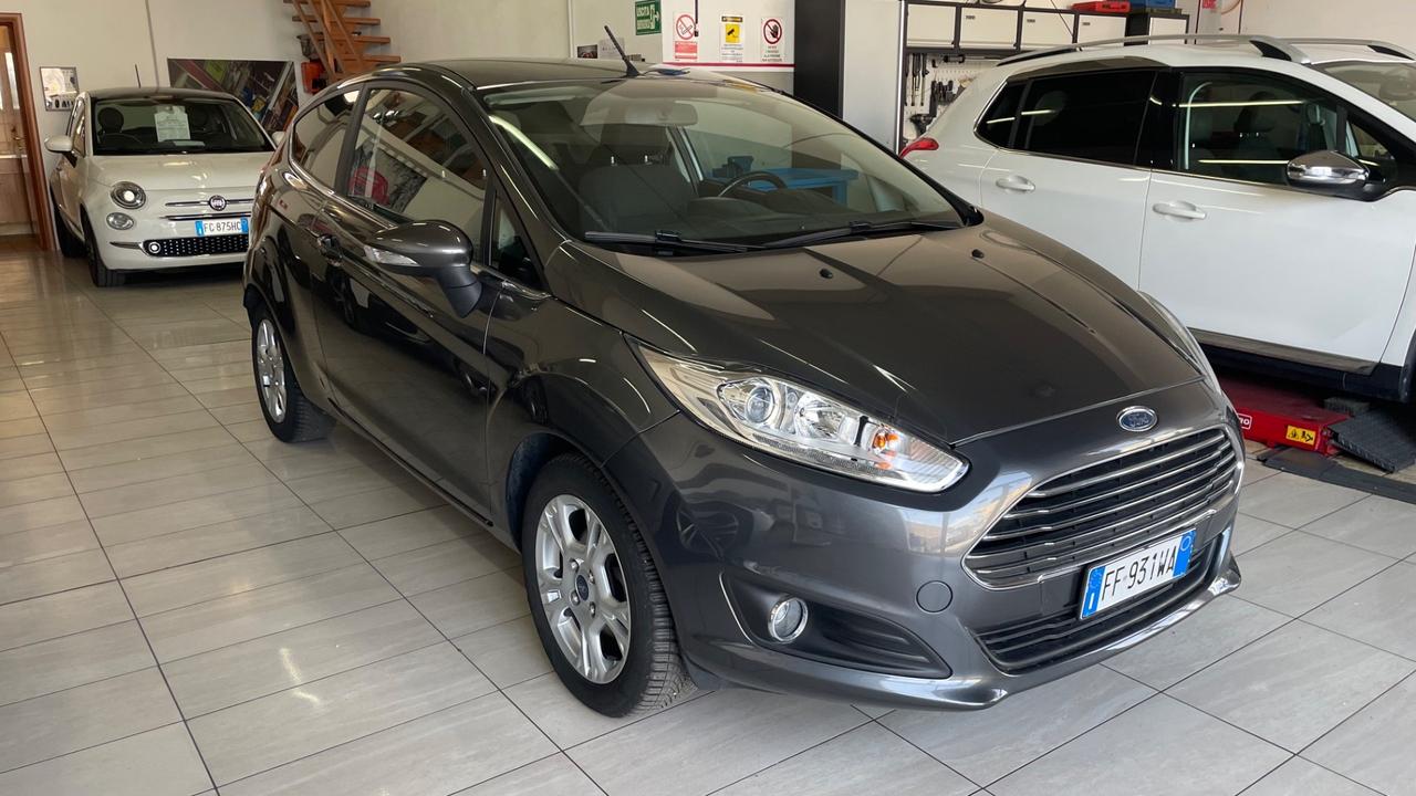 Ford Fiesta 1.5 TDCi 75CV 3 porte Titanium