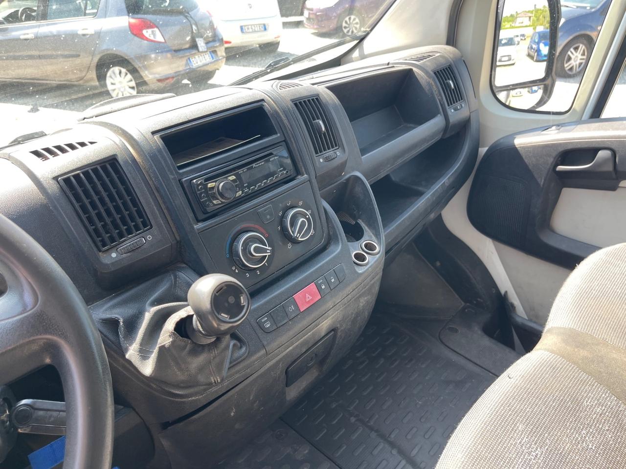 Peugeot Boxer 2200 HDI 335 PLM TA
