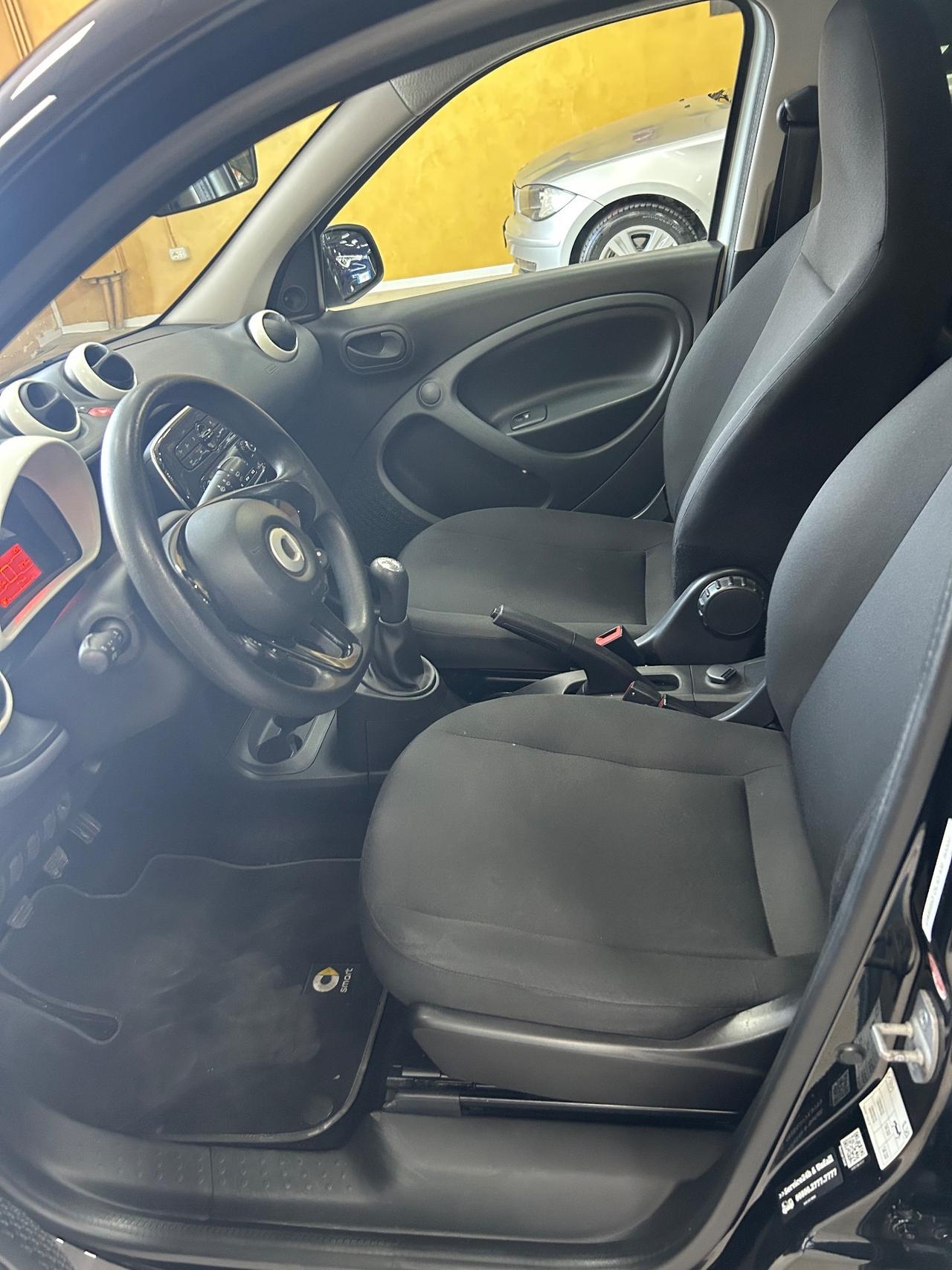 SMART FORFOUR 1.0 71 cv “LED/PDC/VETRI OSC”-2019