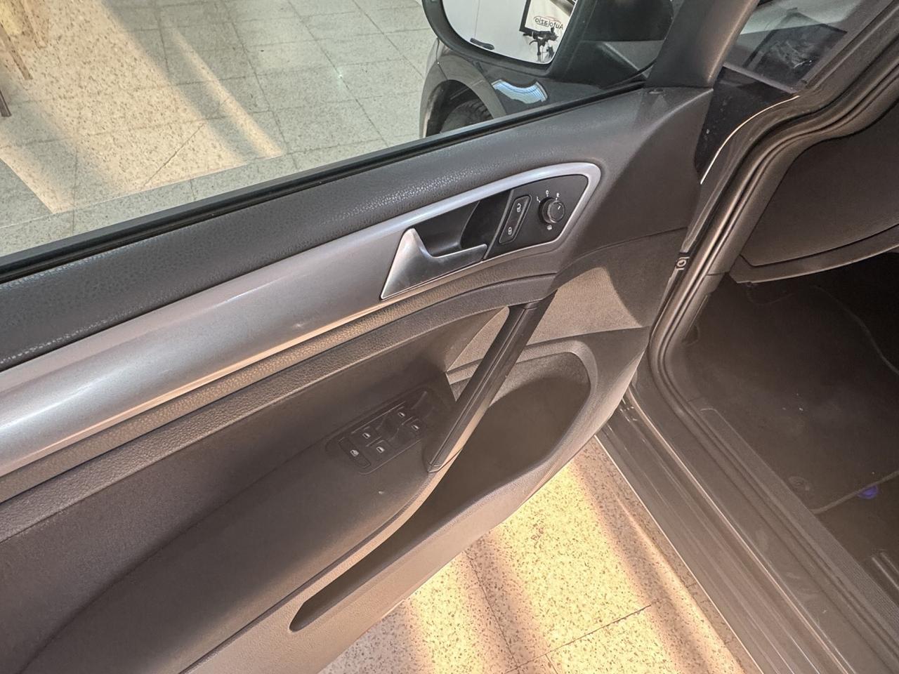 GOLF 7 TDi 1.6 cc. 90 cv.