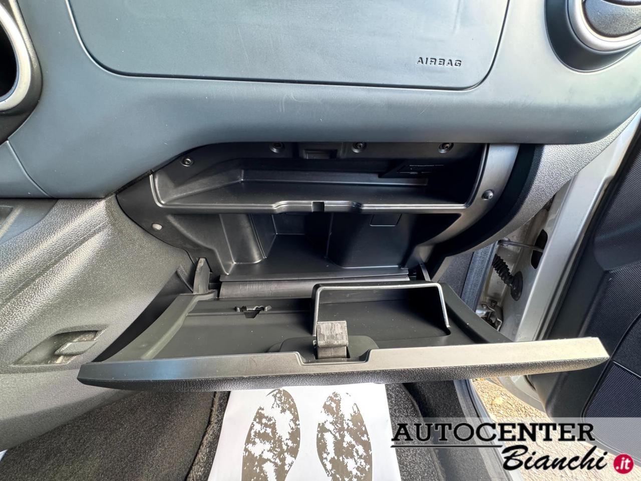 Peugeot Partner Tepee 1.6 hdi Outdoor 90cv