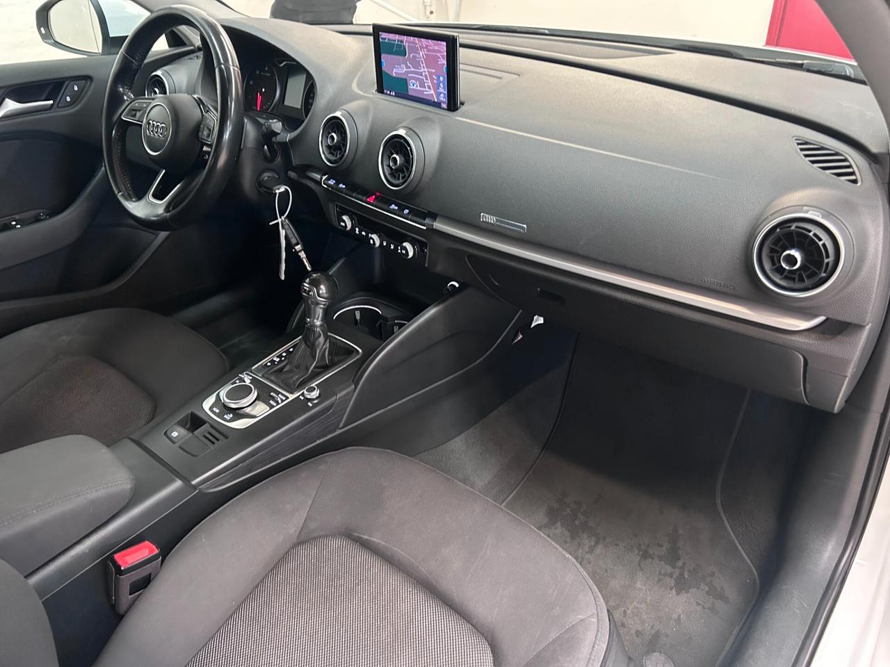 Audi A3 sportback 1.6 TDI 116cv S tronic SOLO PER COMMERCIANTI