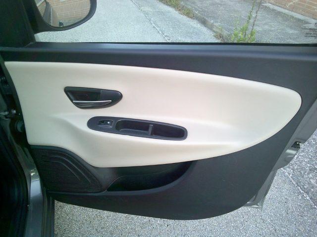 LANCIA Ypsilon 1.3 MJT 16V 95 CV 5 porte S&S Gold
