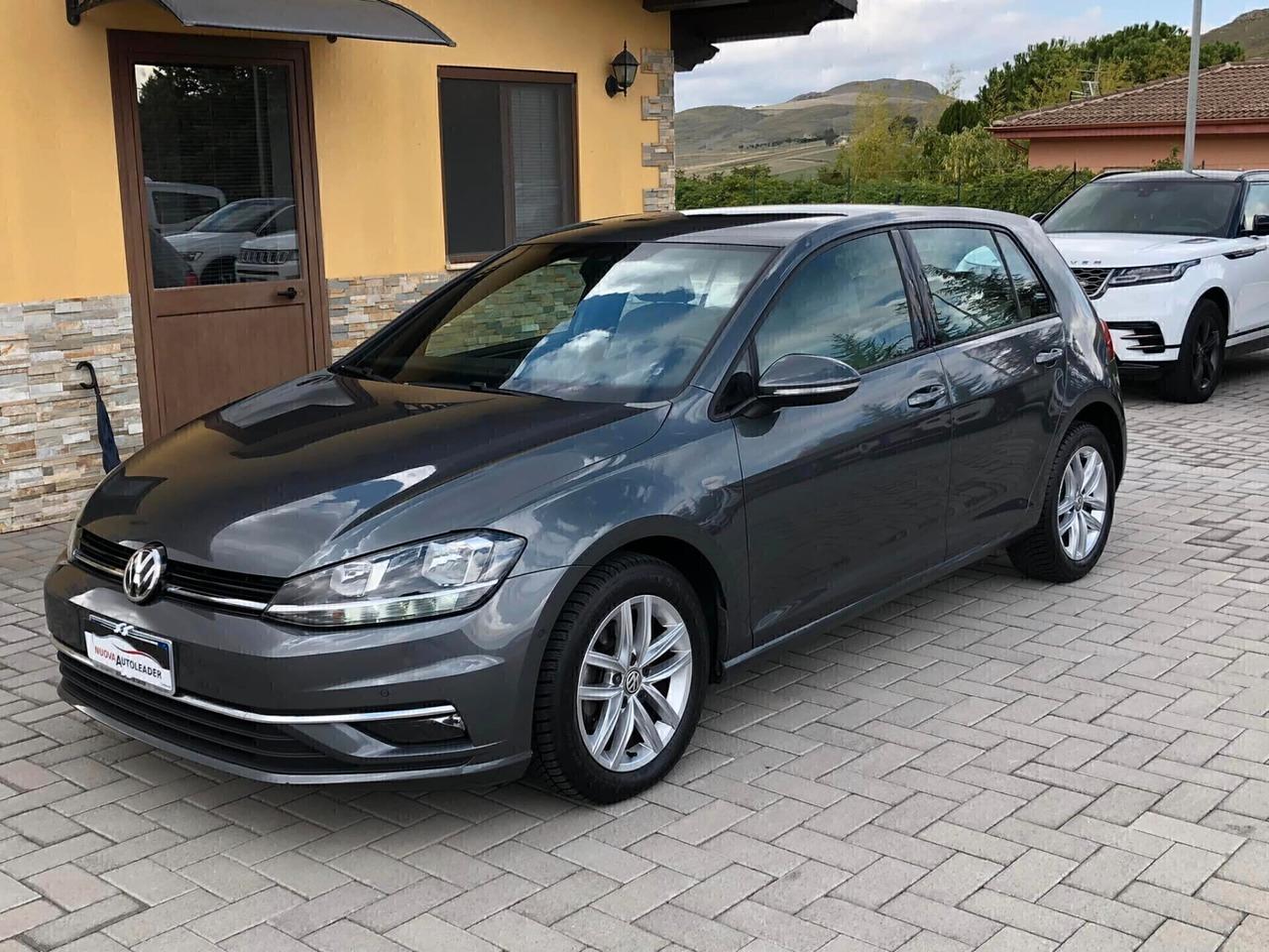 Volkswagen Golf 1.6 TDI 115CV DSG 2018 NAVI