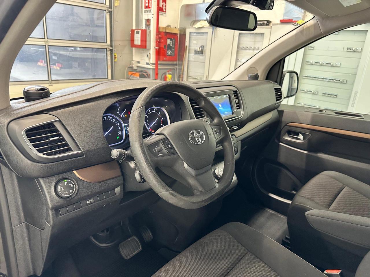 Toyota Proace Verso 2.0d 180cv S&S L1 Black