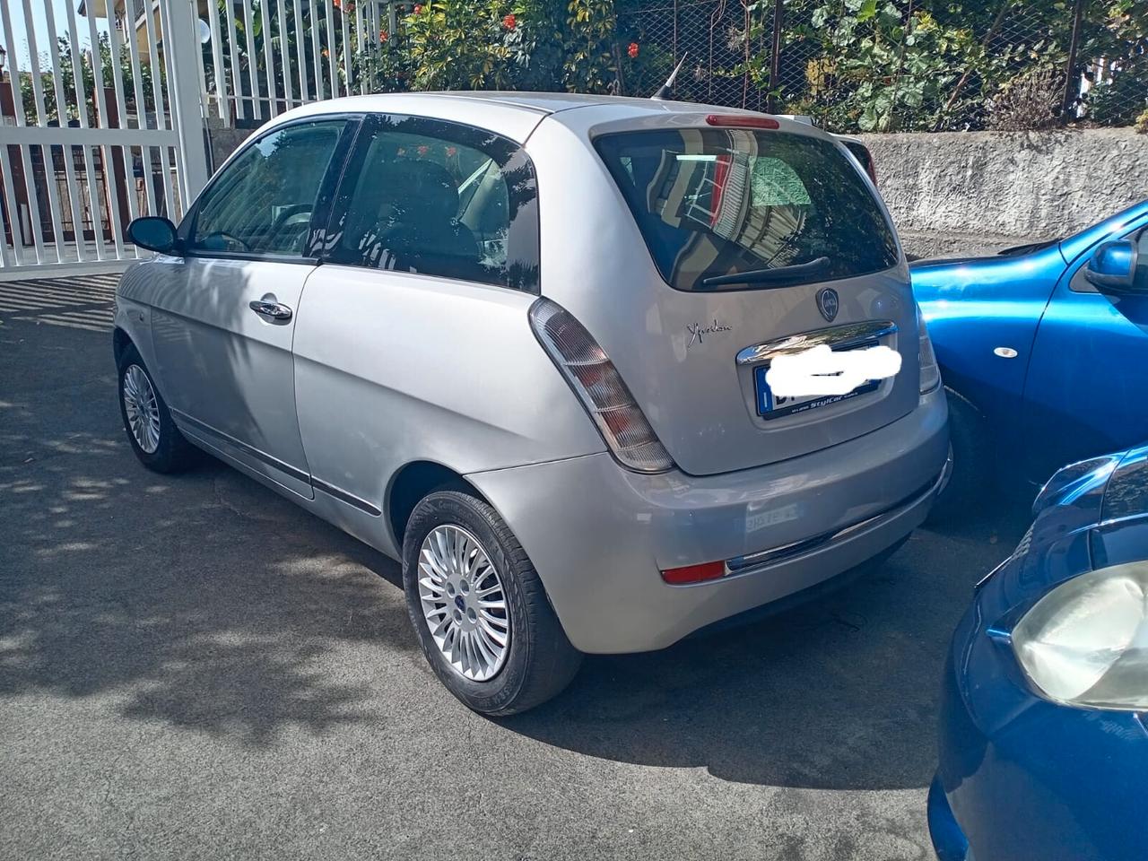 Lancia Ypsilon 1.2 Oro