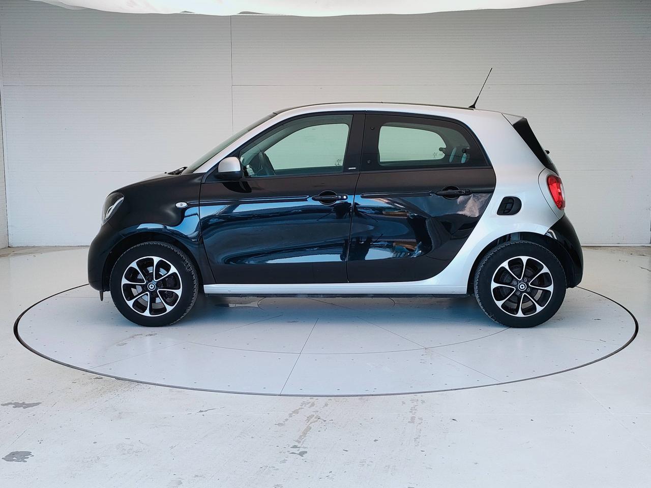 SMART Forfour II 2015 - Forfour 1.0 Passion 71cv