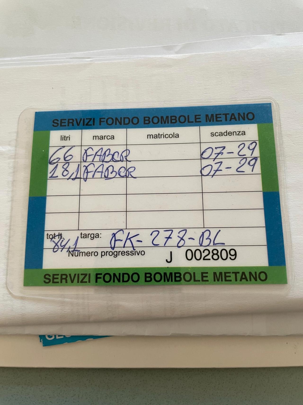 Fiat Punto 1.4 8V 5 porte Natural Power Street