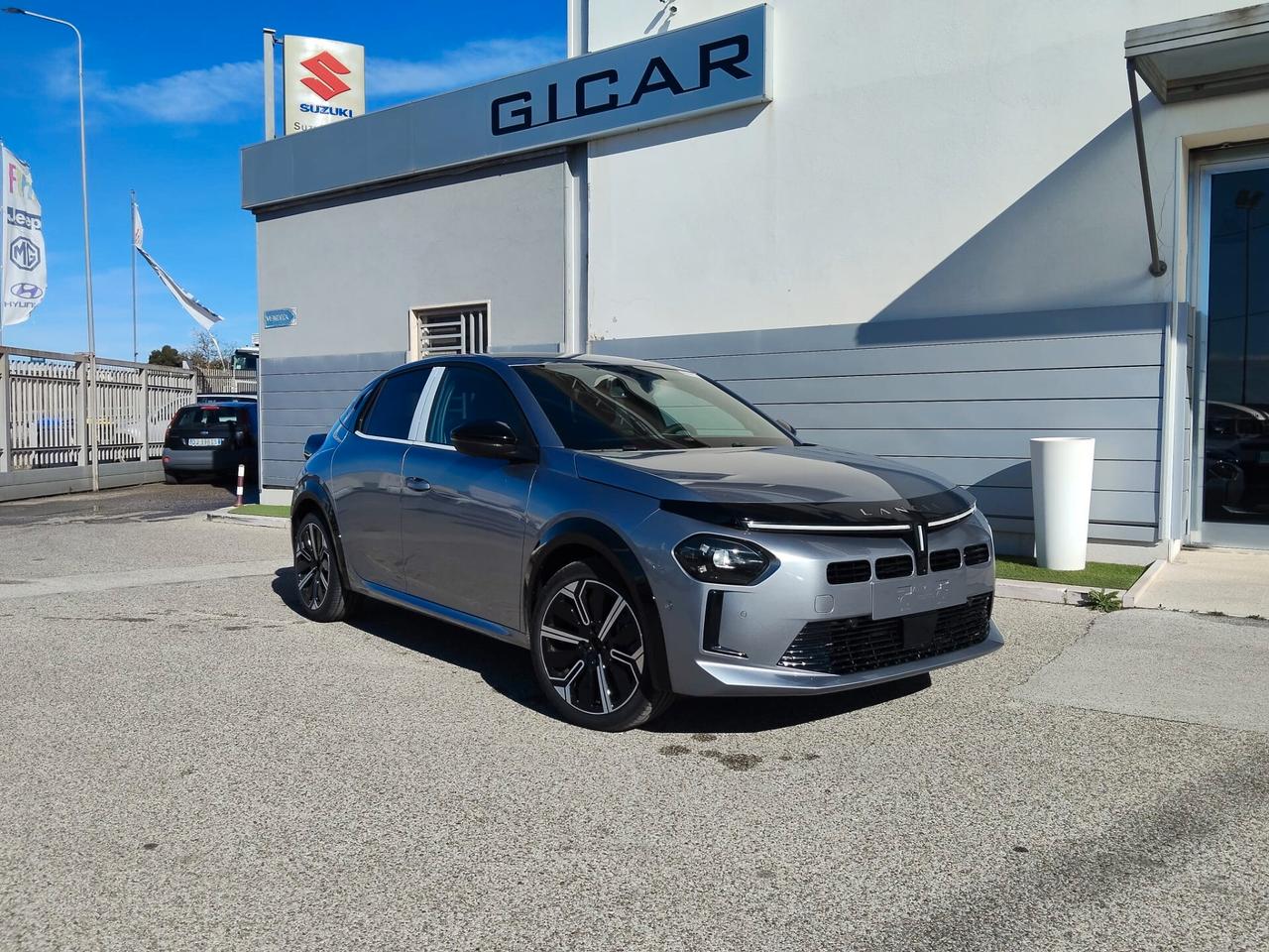 Lancia Ypsilon New Hybrid 1.2 110cv