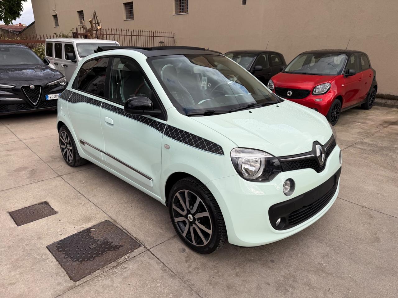 Renault Twingo SCe EDC La Parisienne