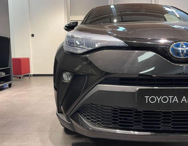 Toyota C-HR 1.8 Hybrid E-CVT Active