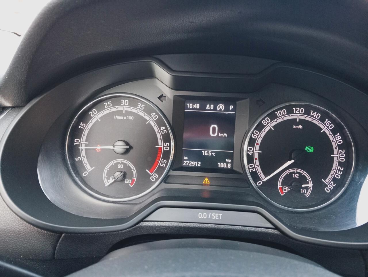 Skoda Octavia 1.6 TDI SCR 115 CV DSG Wagon Style