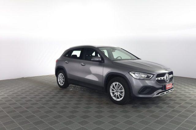 MERCEDES-BENZ CLA sse GLA GLA 200 d Automatic BUSINESS