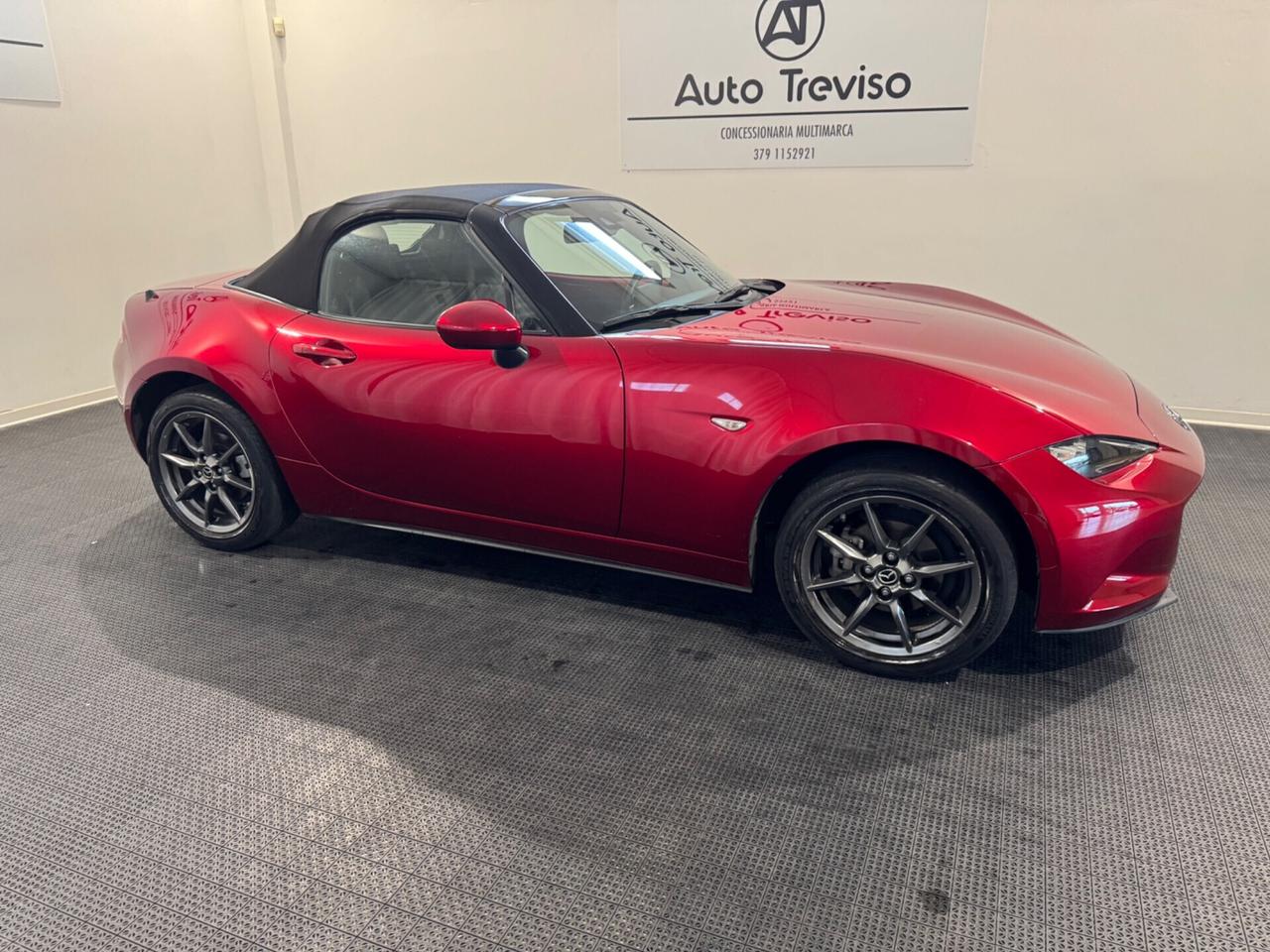 Mazda MX-5 1.5L Skyactiv-G Exceed
