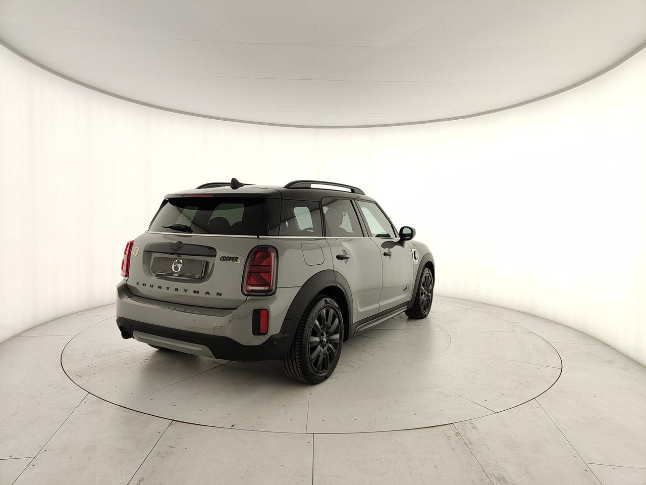 MINI Mini Countryman 1.5 Cooper SE Essential all4 auto