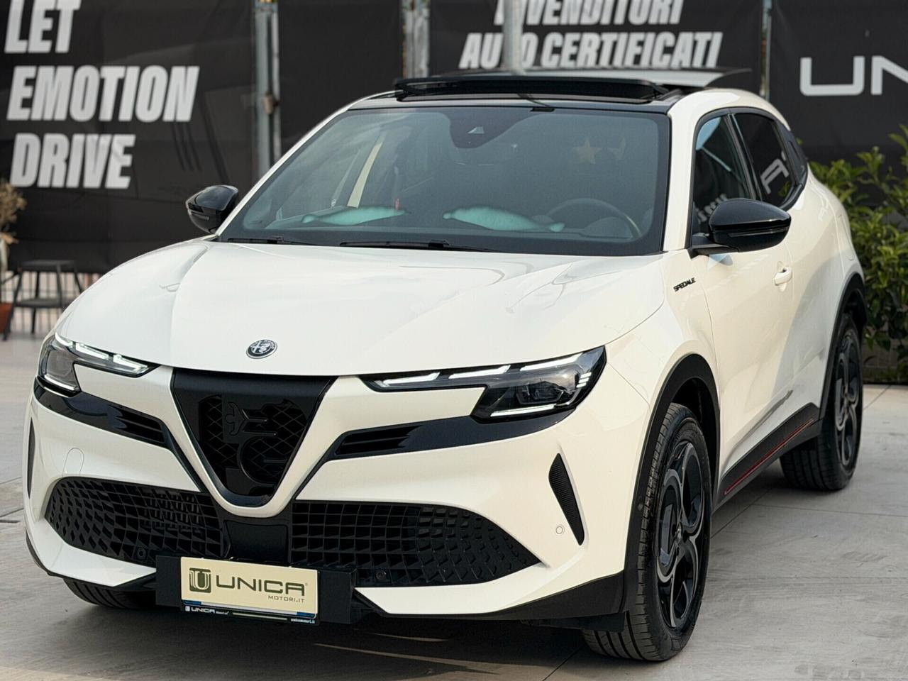 Alfa Romeo Junior 1.2 136 CV Hybrid eDCT6 SPECIALE TETTO