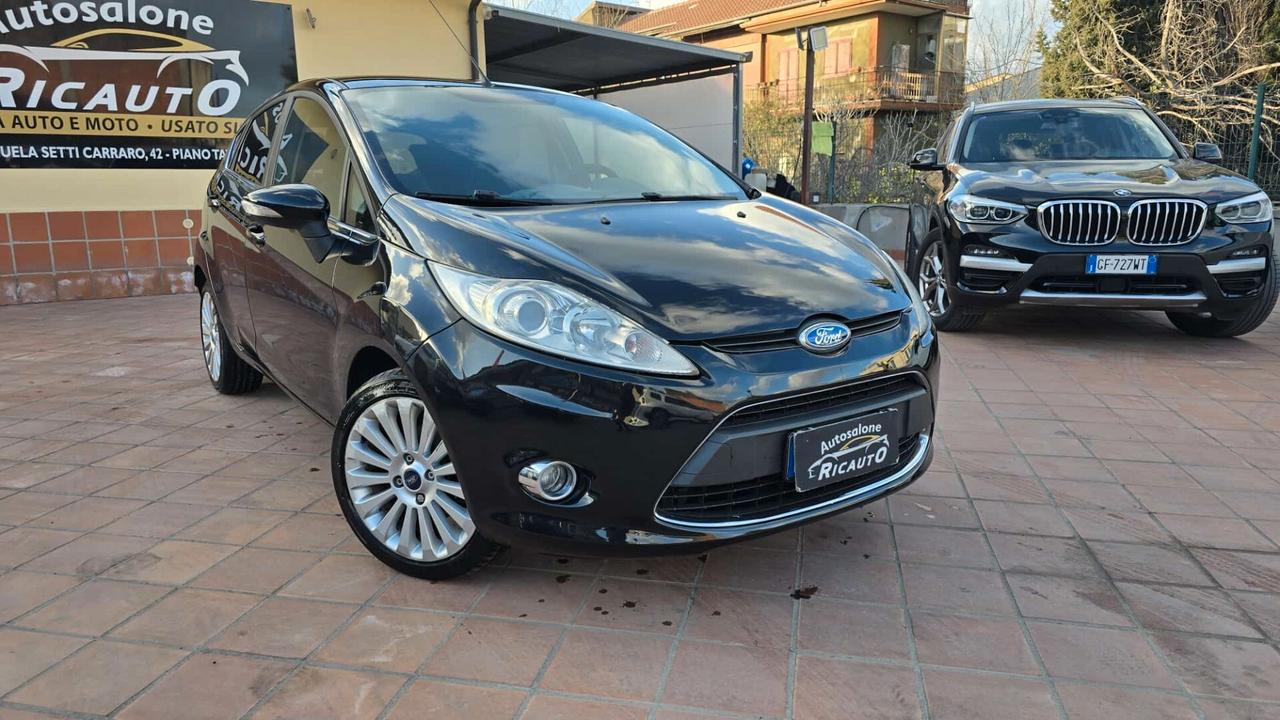 Ford Fiesta 1.4 TDCi 68CV 5 porte Titanium