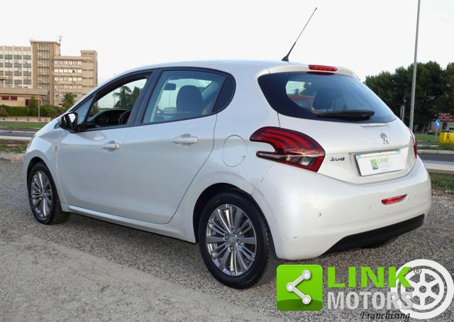 PEUGEOT 208 Neo Patentati - Unico Proprietario