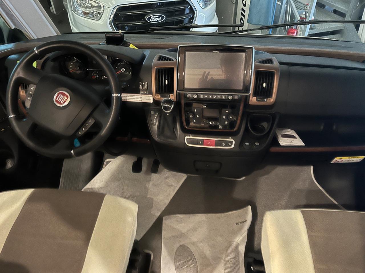 Carthago E Line 50 7.90 180cv automatico
