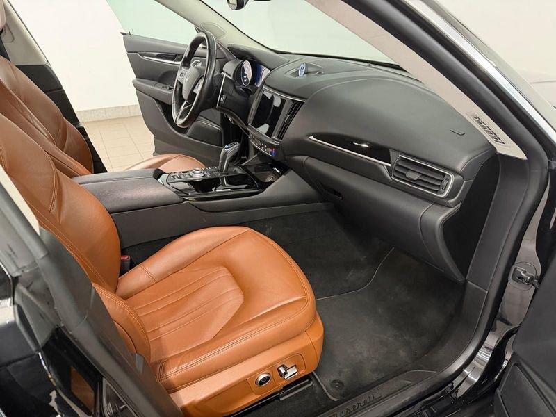 Maserati Levante 3.0 V6 350cv Q4 auto