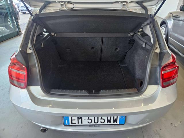 BMW 118 Serie 1 F/20-21 2011 118d 5p Sport