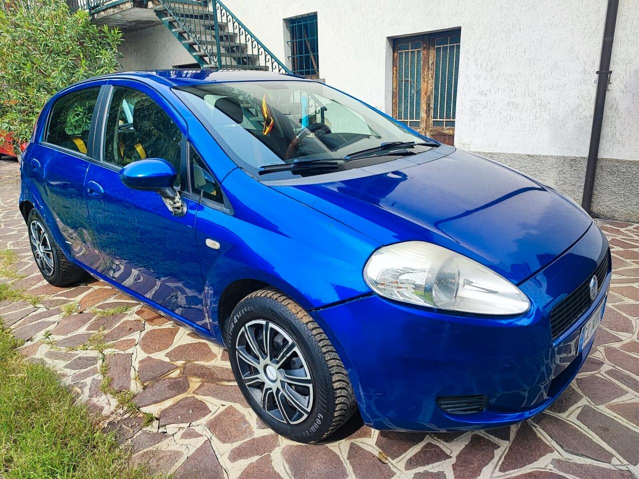 Fiat Grande Punto 1.2 5 porte neopatentati