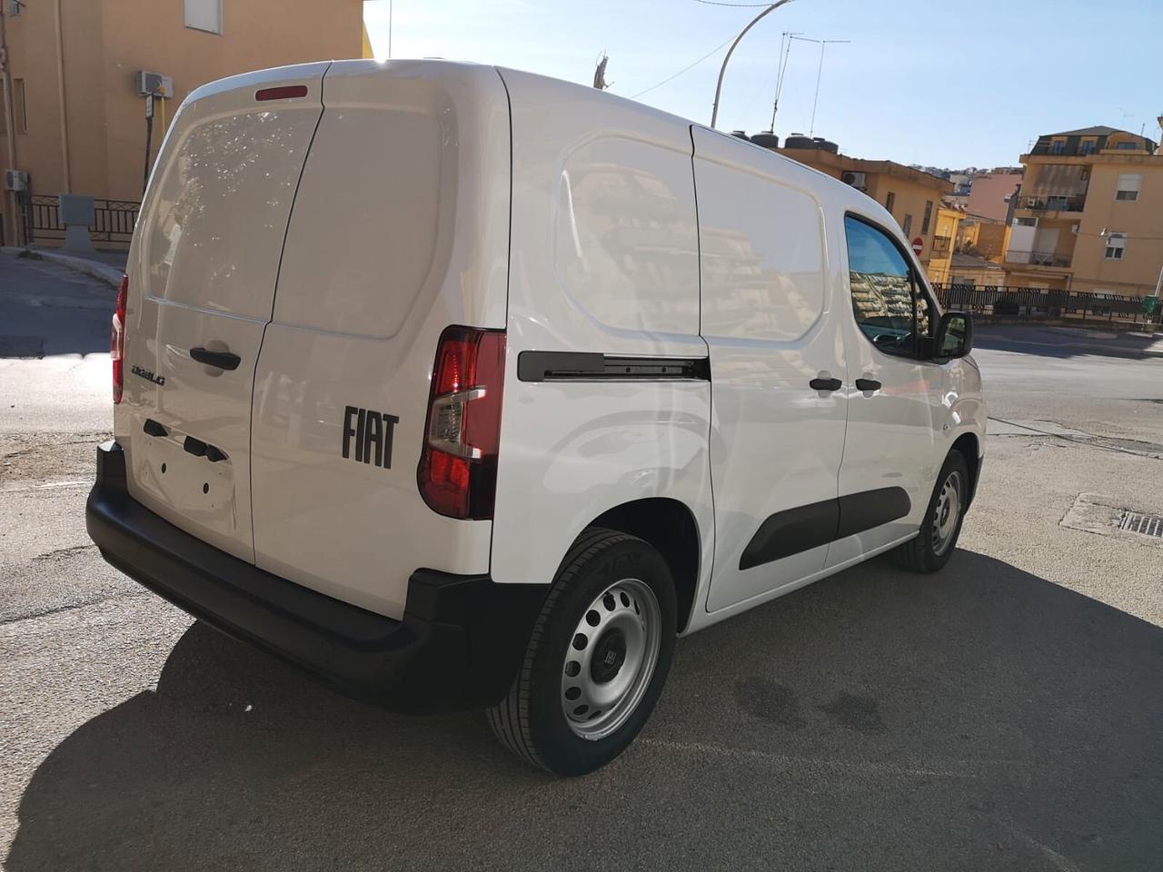 FIAT Doblo Van 1.5 bluehdi 130 Cv CH1 2025 KM0