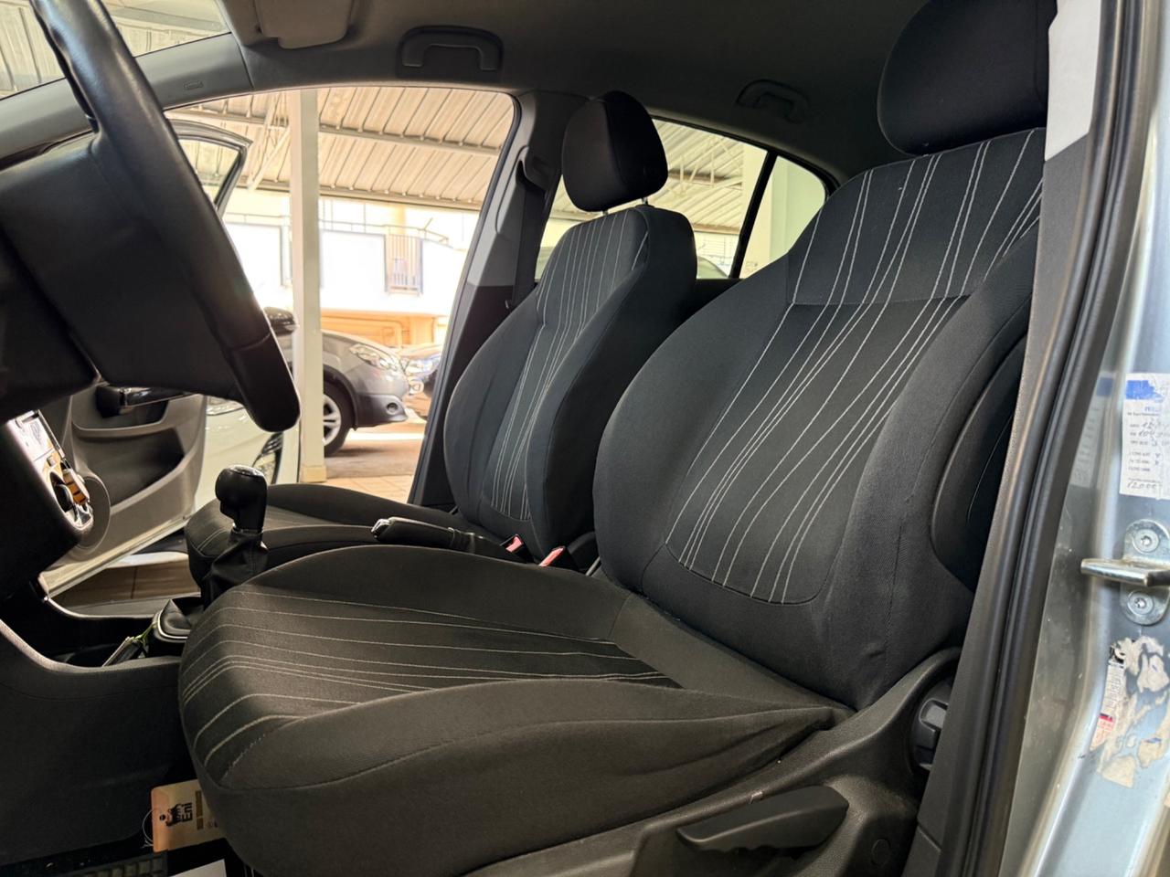 Opel Corsa 1.2 gpl 2011 full optional