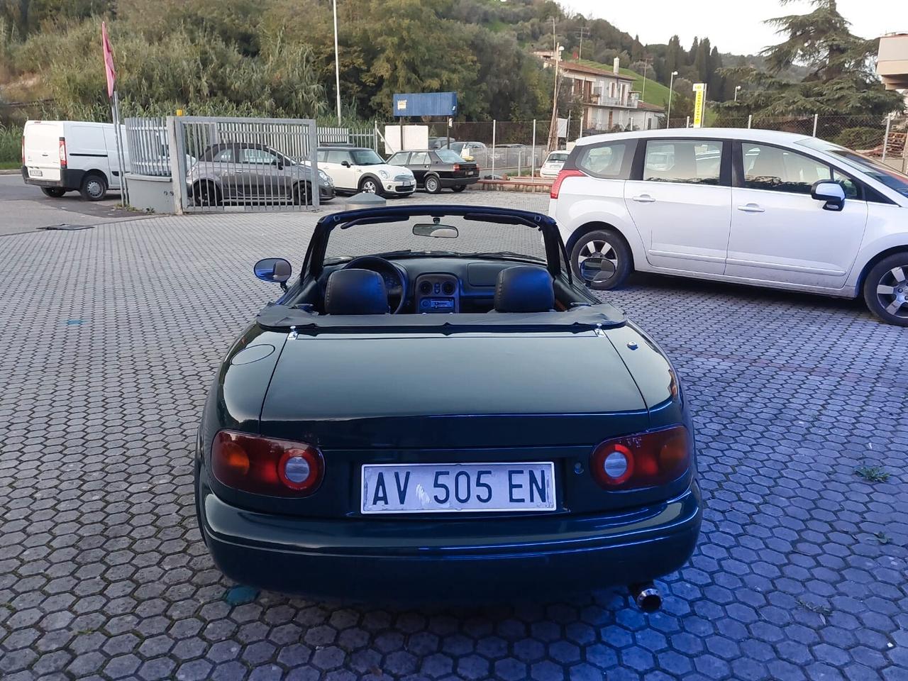 Mazda MX-5 1.6i 16V cat British Green