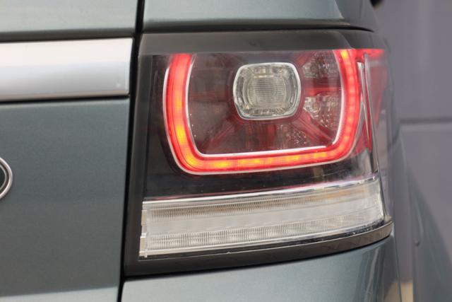 LAND ROVER Range Rover Sport 3.0 V6 SE