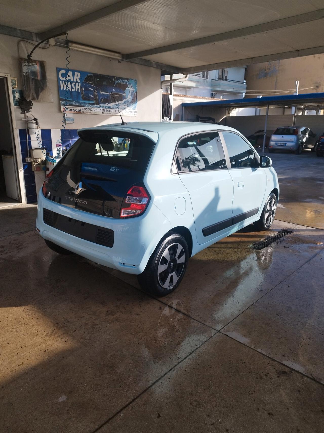 Renault Twingo 1.0 SCe Live