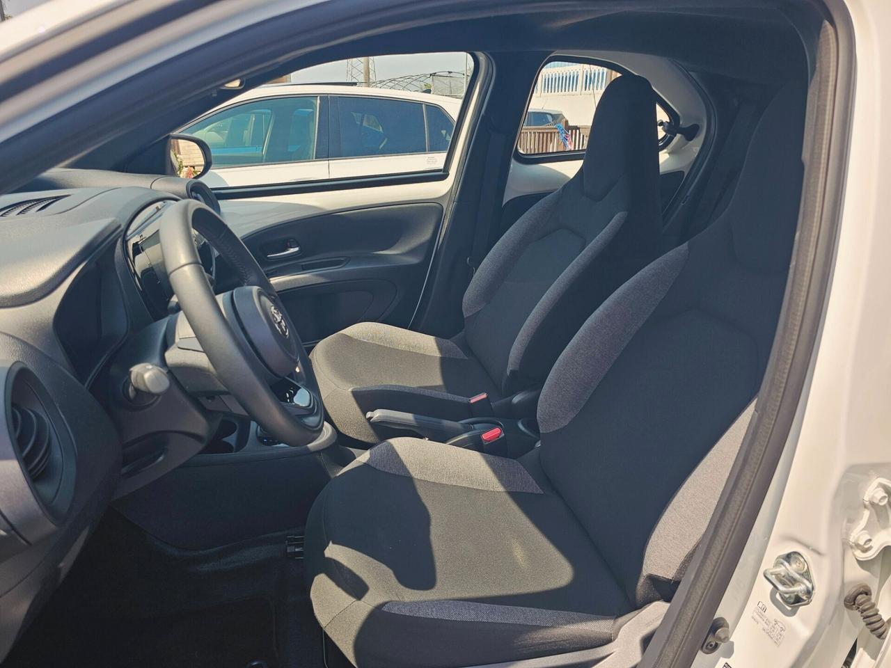 Toyota Aygo X 1.0 VVT-i 72 CV 5 porte Active S-CVT