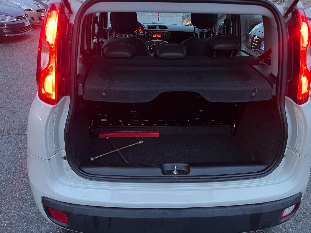 Fiat Panda 1.2 Lounge/69CV/neopatentati/Euro6B/unico proprietario