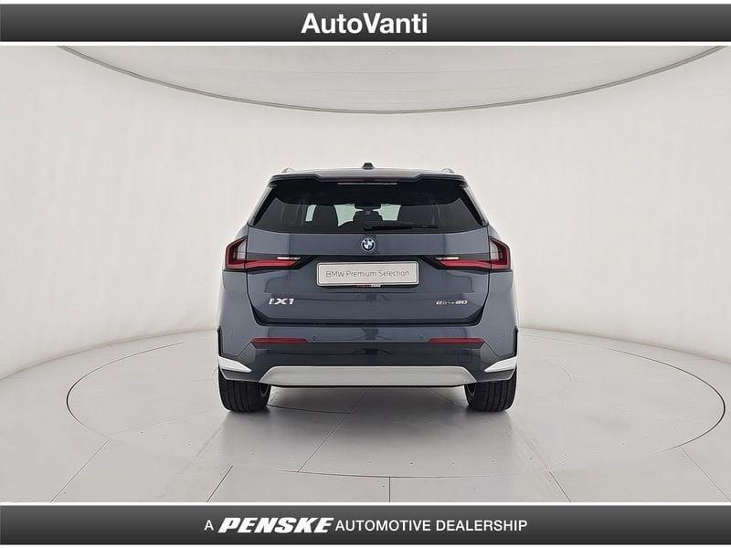 BMW X1 iX1 edrive 20 X-Line