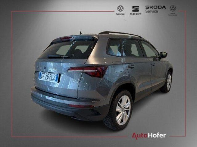 SKODA Karoq 2.0 TDI DSG Selection LED ACC Camera Travel