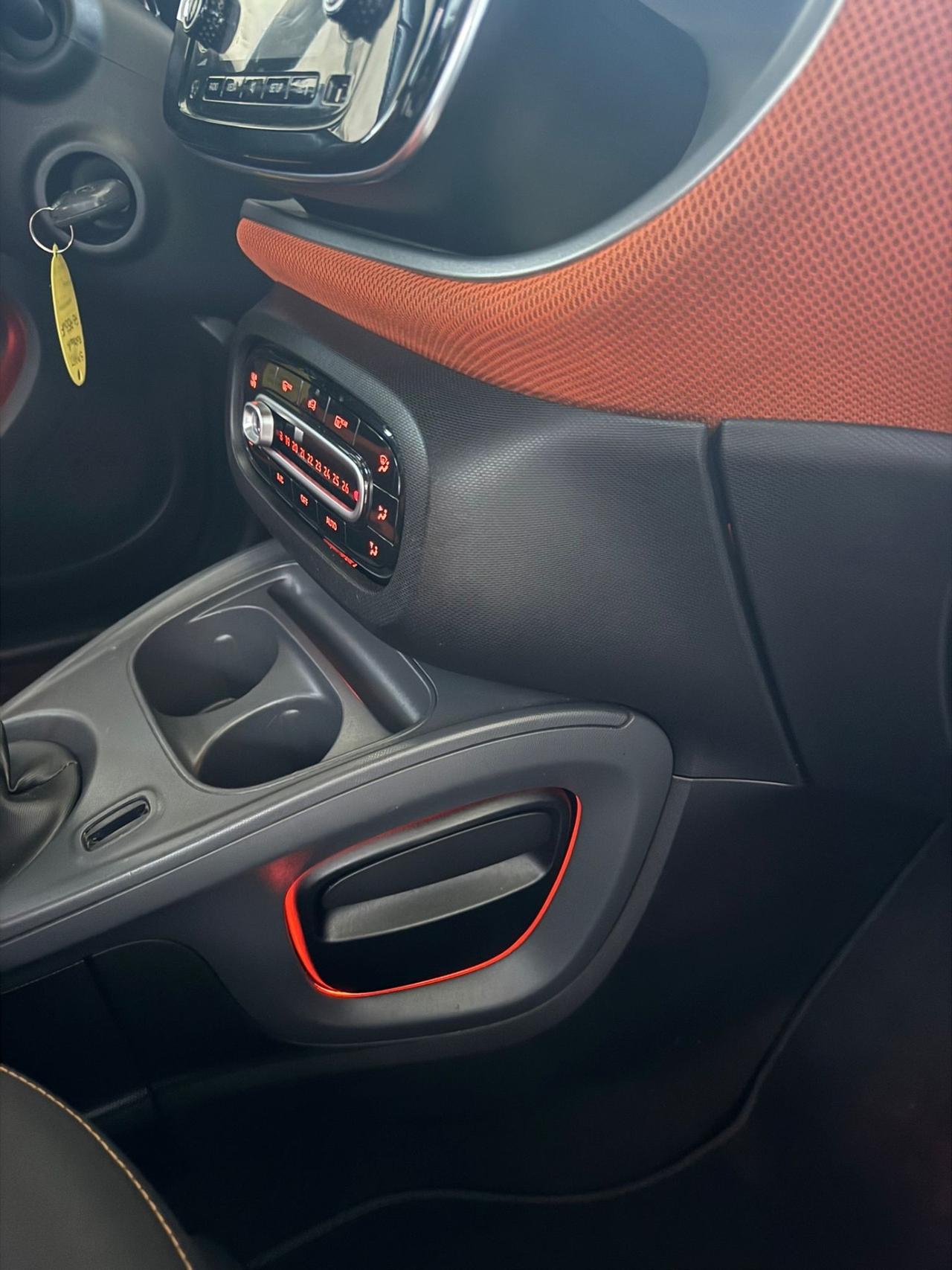 Smart ForFour 1.0 70CV TOTAL BLACK NUOVA GARANZIA