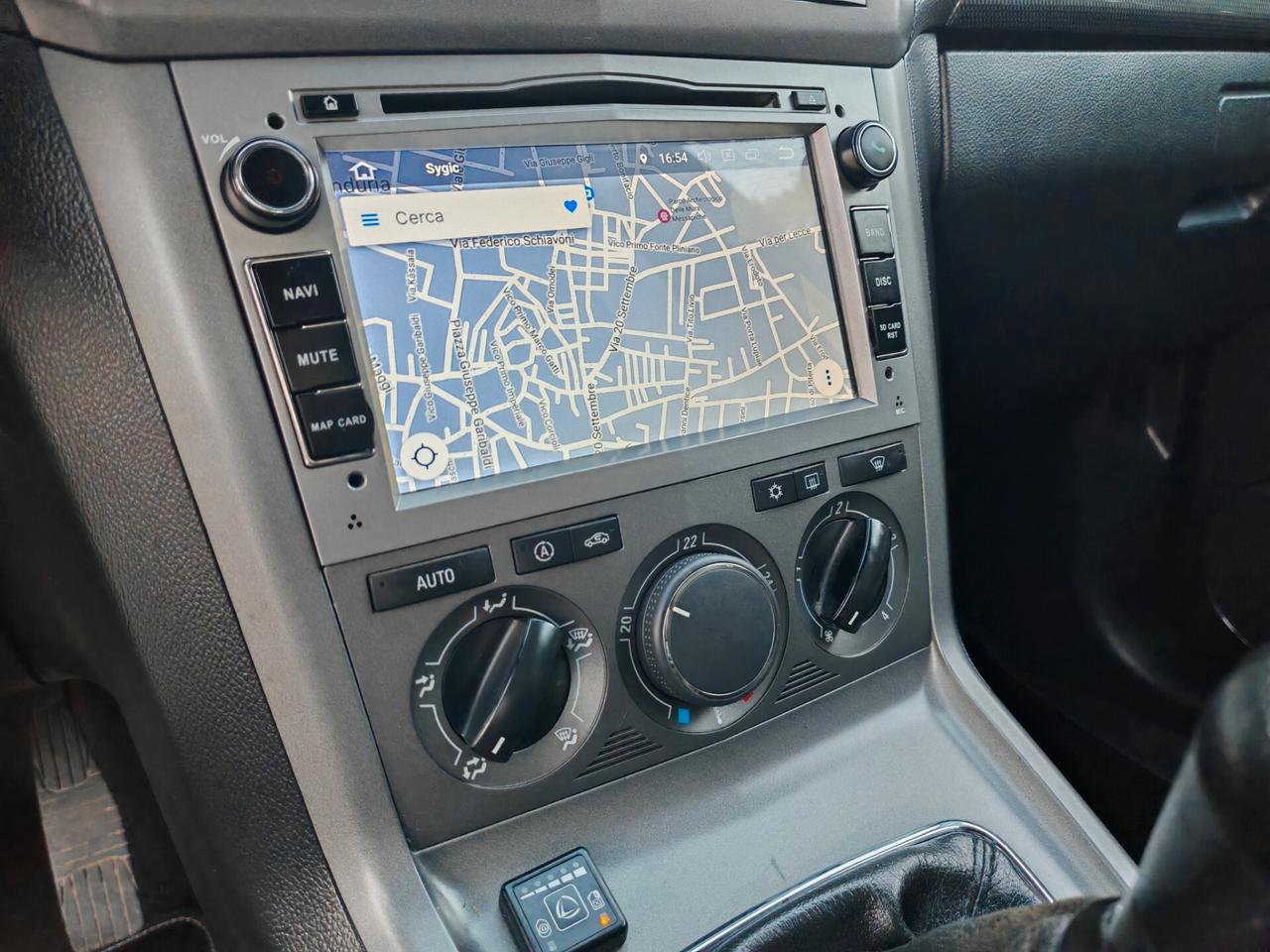 Opel Antara Benzina + Gpl pelle navig 2010