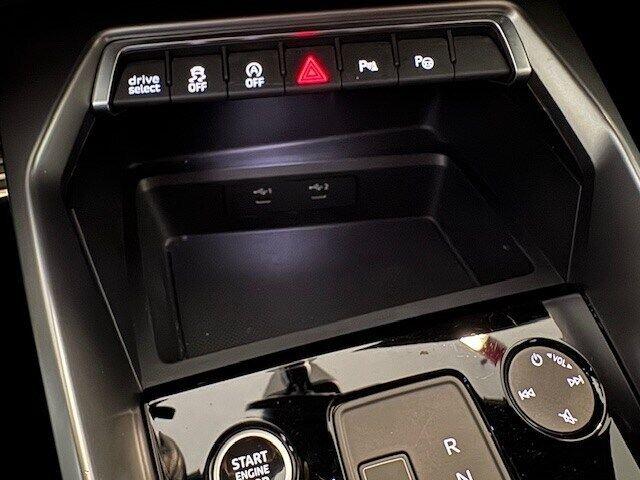 Audi A3 A3 SPB 30 g-tron S tronic S line edition