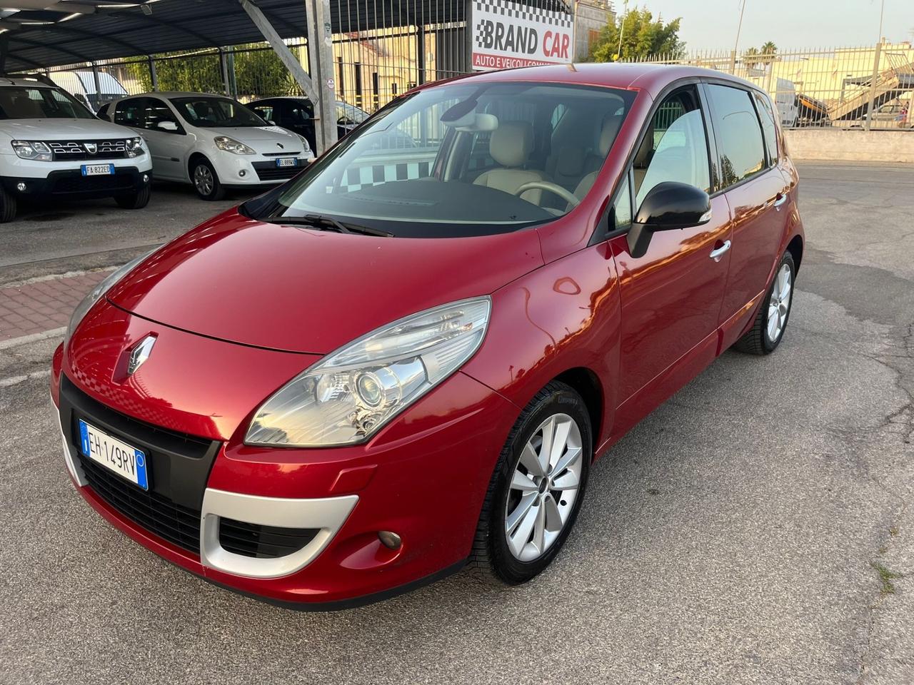 Renault Scénic X-Mod 1.5 dCi Luxe Unipro 2011