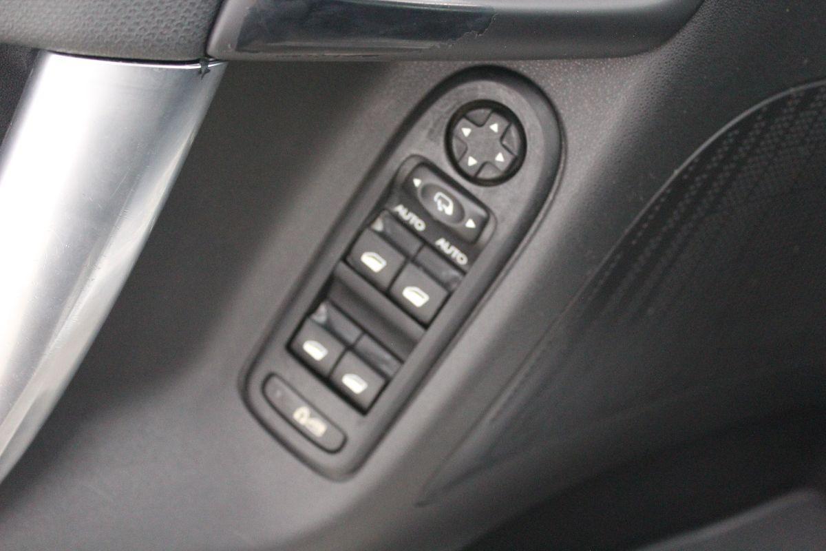 CITROEN - C3 - 1.6 HDi 90 Exclusive