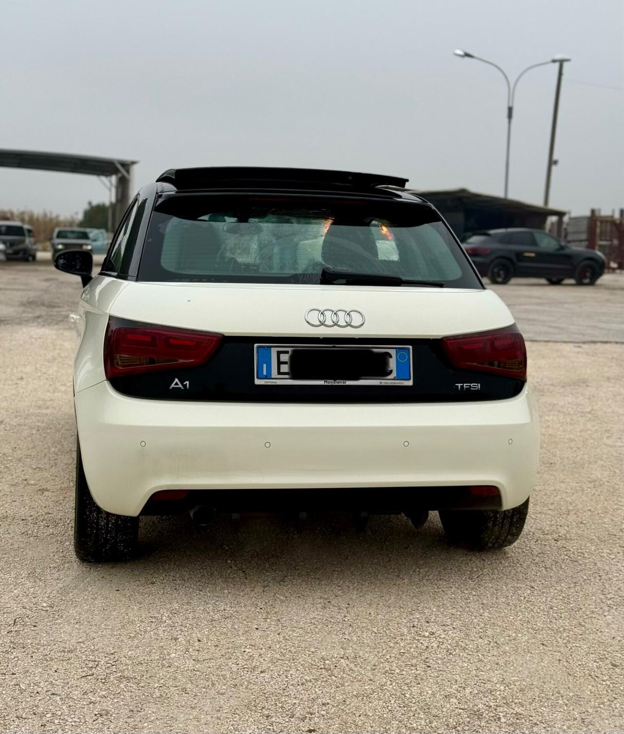 Audi A1 S-Line con 86 mila km NEOPATENTATi
