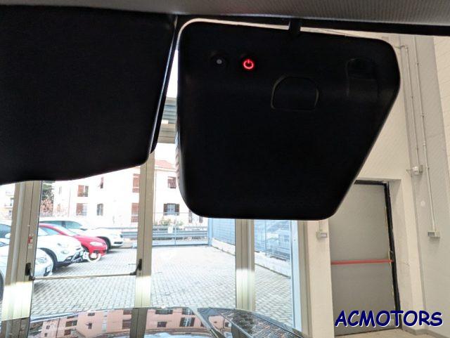 LAND ROVER Defender 110 3.0D I6 250 CV AWD Auto XS Edition